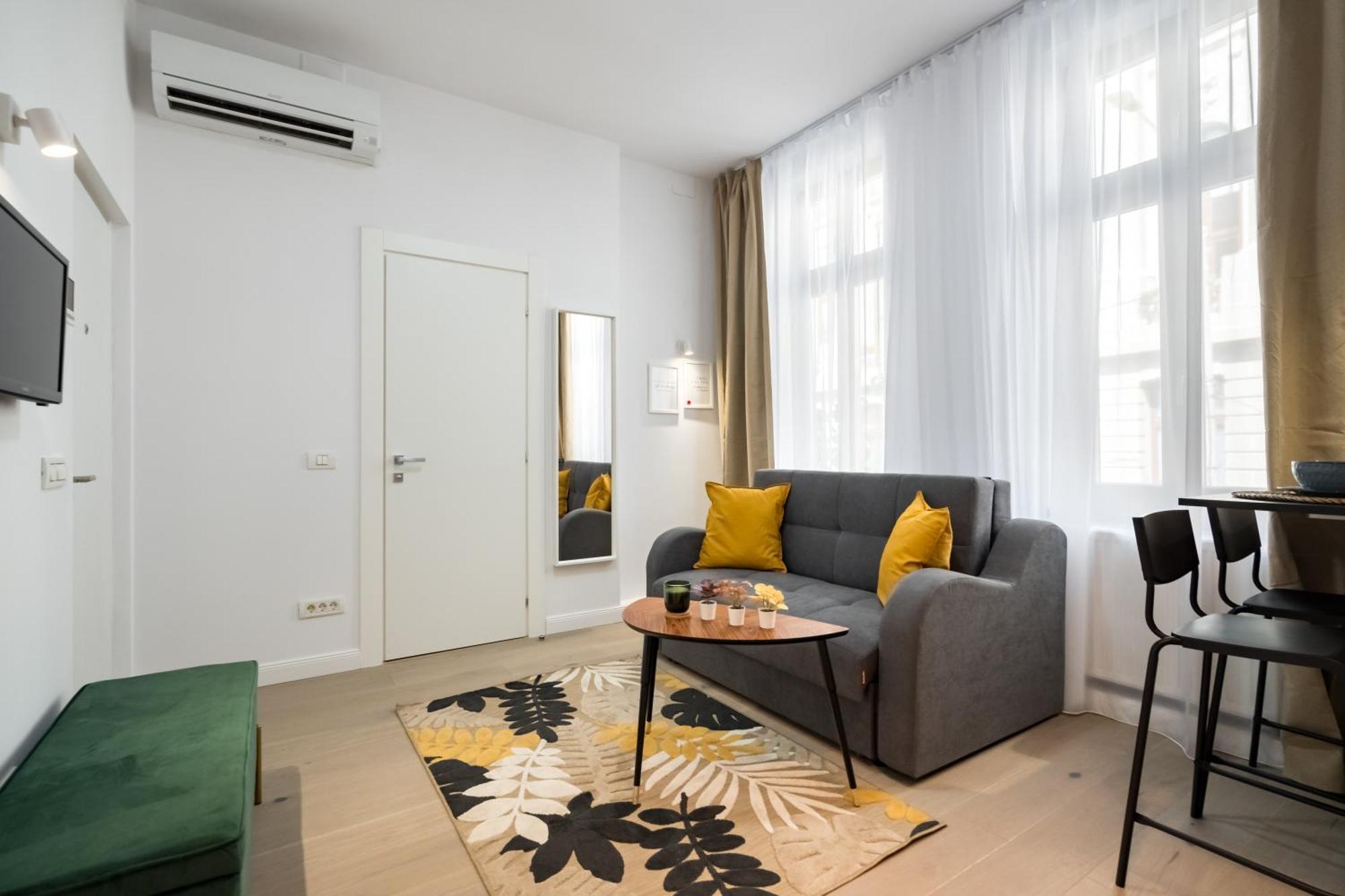 Apartment Via Romana