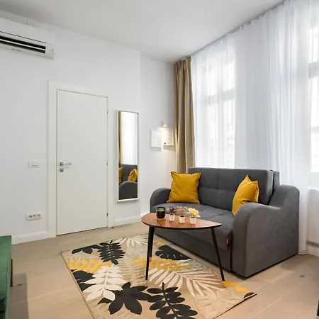 Via Romana Bucharest Exterior photo